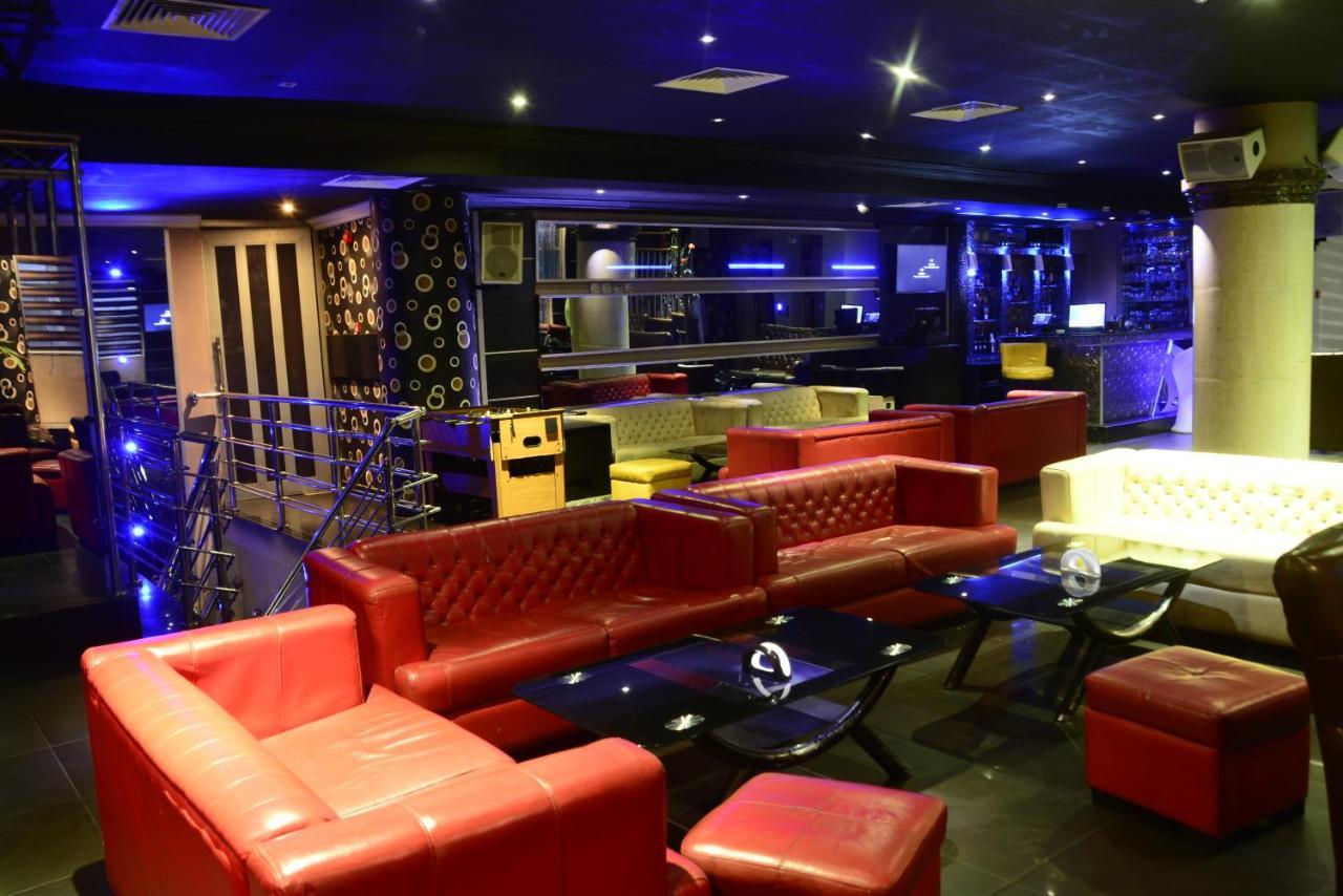 Caesar'S Luxury Hotel Lekki Extérieur photo