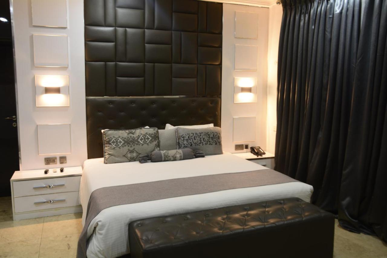 Caesar'S Luxury Hotel Lekki Extérieur photo