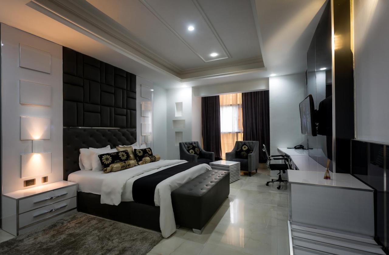 Caesar'S Luxury Hotel Lekki Extérieur photo