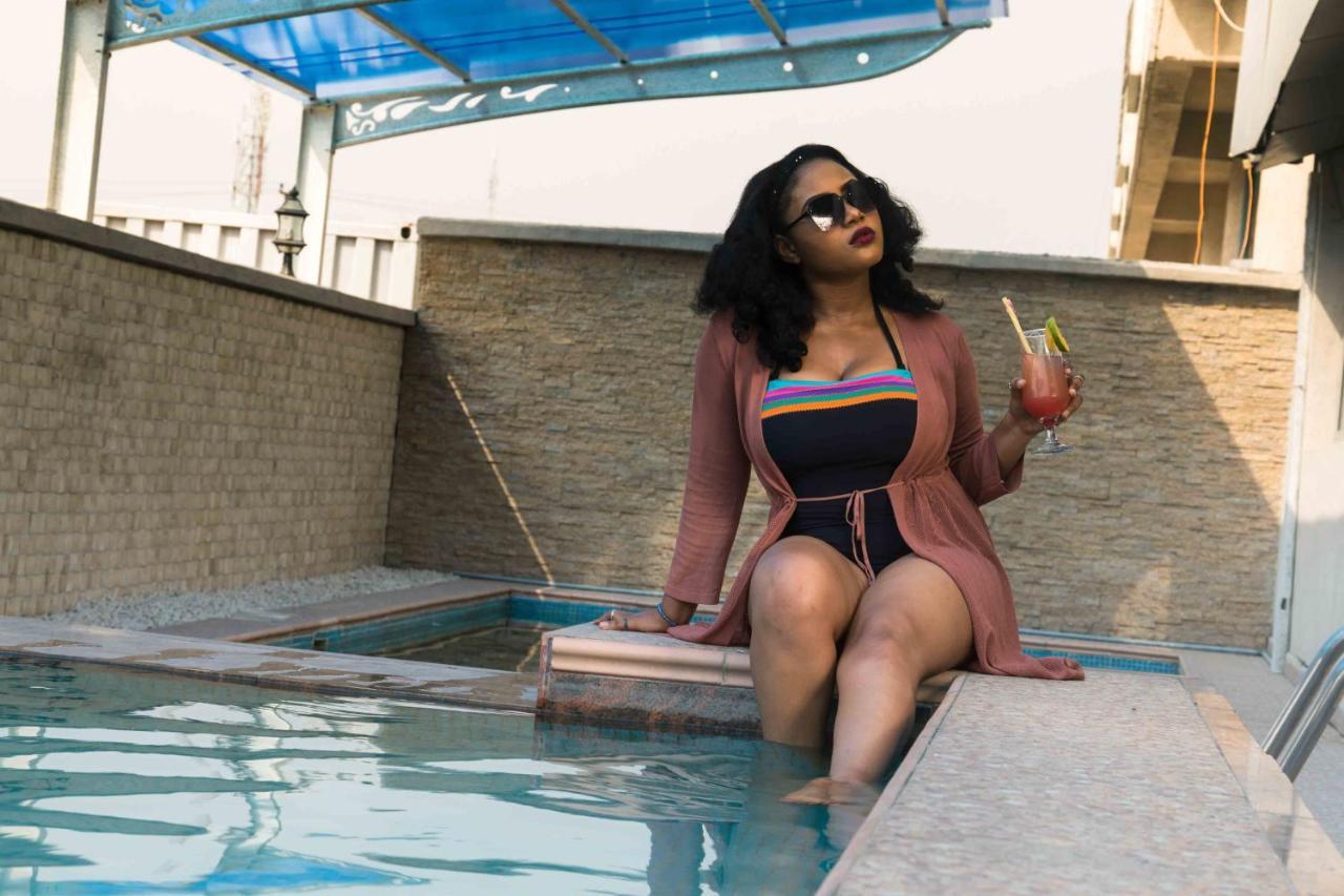 Caesar'S Luxury Hotel Lekki Extérieur photo