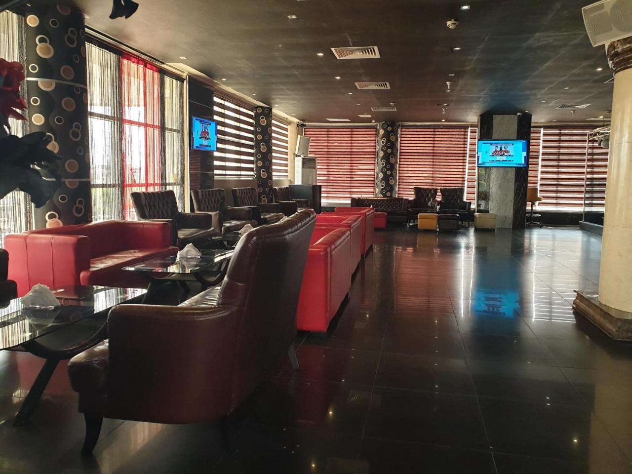 Caesar'S Luxury Hotel Lekki Extérieur photo